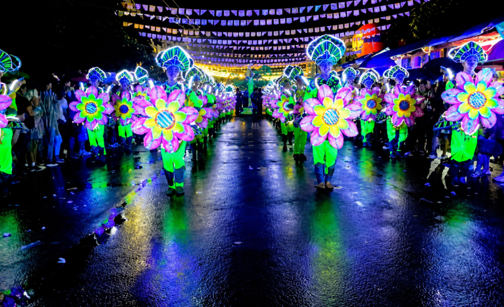 FESTIVE. The Sangyaw Parade of Lights in this June 29, 2019 photo. All is set for the staging of Sangyaw Festival 2023, a fiesta-related event that will draw thousands of visitors here on the night of June 29, the city government said on Tuesday (June 27, 2023). (PNA photo by Roel Amazona)