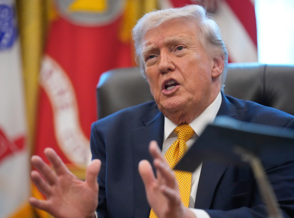 Donald Trump Threatens Crushing Strike on Iran as Gaza Peace Plan